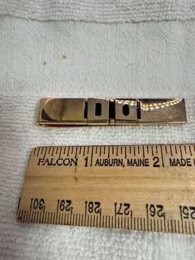 SWANK Gold Tone Rectangle Link Tie Clip
